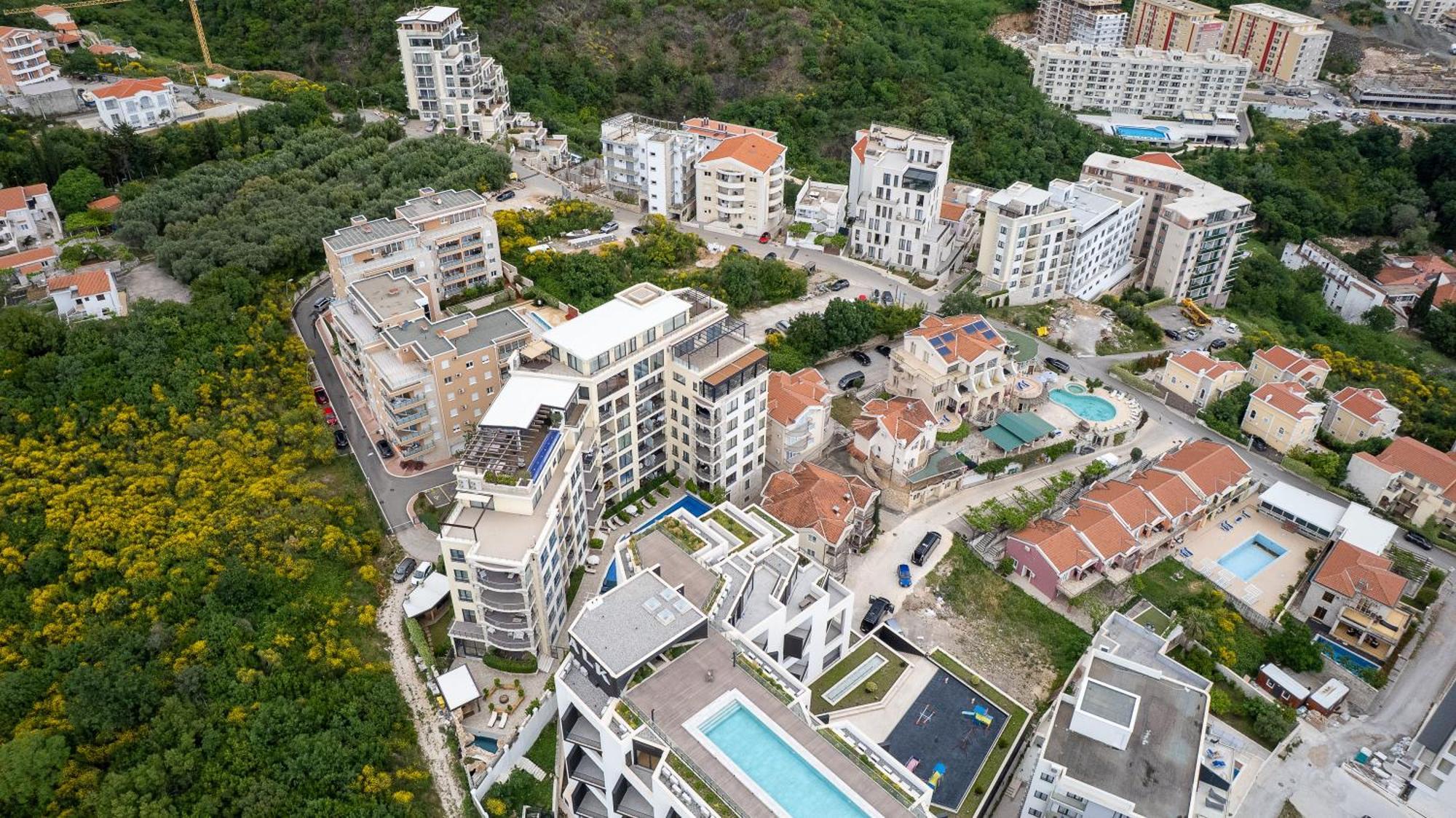 Modern Top Floor Sea View 3Br With Pools, Spa & Fitness Bečići Dış mekan fotoğraf