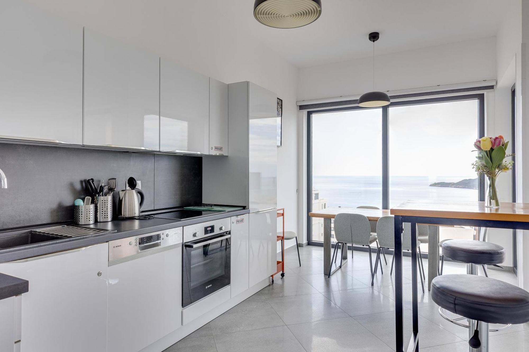 Modern Top Floor Sea View 3Br With Pools, Spa & Fitness Bečići Dış mekan fotoğraf