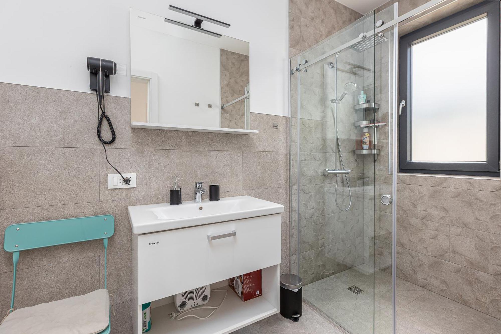 Modern Top Floor Sea View 3Br With Pools, Spa & Fitness Bečići Dış mekan fotoğraf
